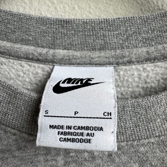 Nike Sweatshirt Small Gray Sportswear Club Fleece Pullover Crewneck BV2662-063 - Picture 5 of 10